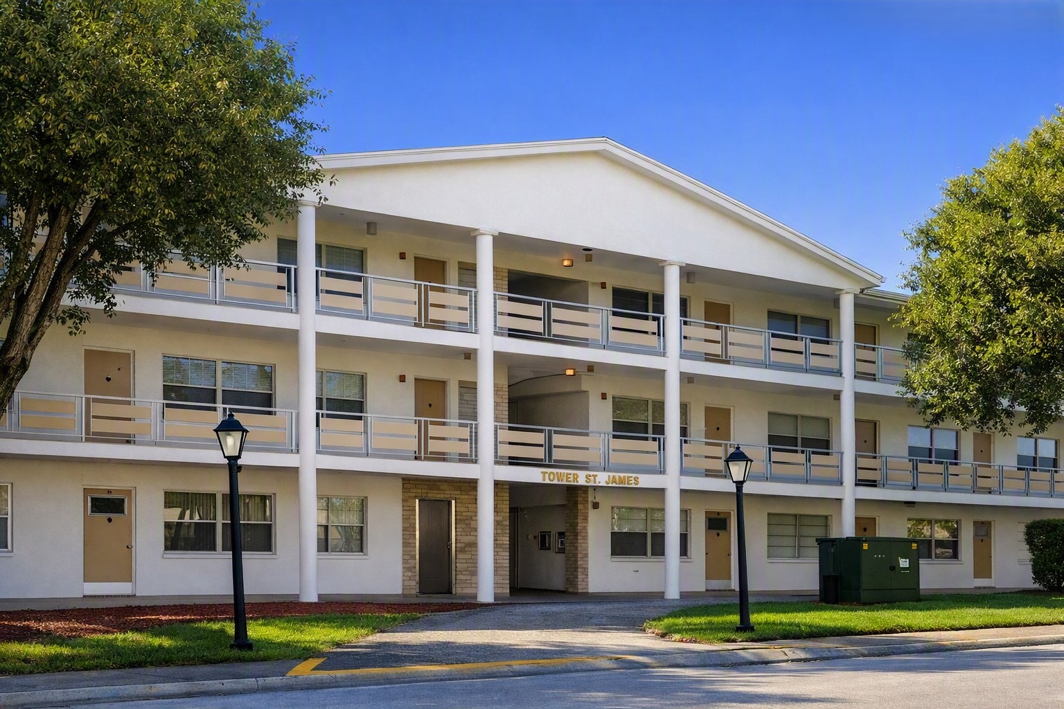 911 Washington Avenue Southwest - 209